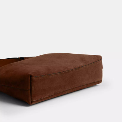 Brooklyn 28 Shoulder Bag